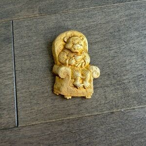 Vintage Gold Bear Brooch singed JJ